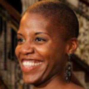 Meet your Posher, Monique